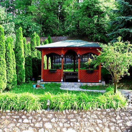 Downtown Green Oasis Apartments Сараєво Екстер'єр фото