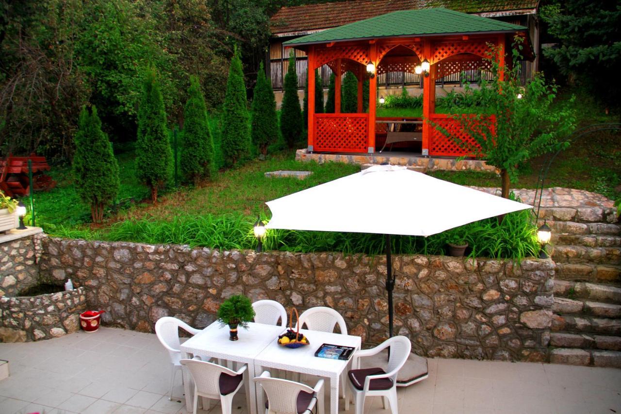 Downtown Green Oasis Apartments Сараєво Екстер'єр фото