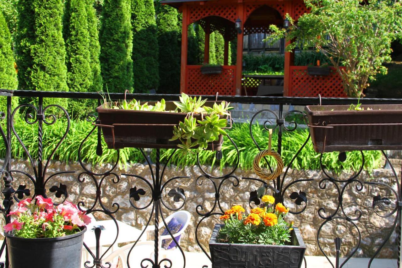 Downtown Green Oasis Apartments Сараєво Екстер'єр фото