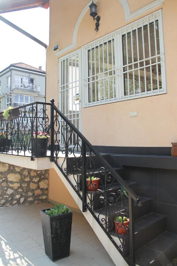 Downtown Green Oasis Apartments Сараєво Екстер'єр фото